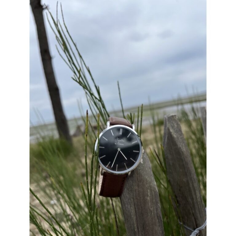 Menthe à l'eau - Montre Homme La Véritable bracelet cuir marron fond noir chromée – Marron