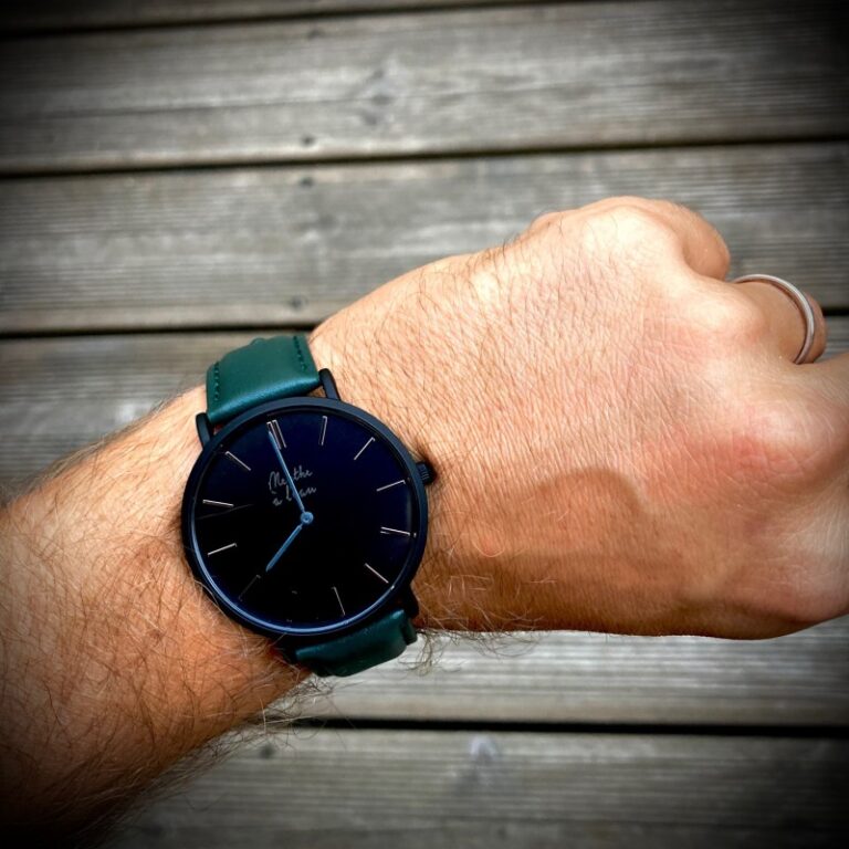 Menthe à l'eau - Montre Homme La Véritable bracelet cuir vert fond noir finition noire – Vert