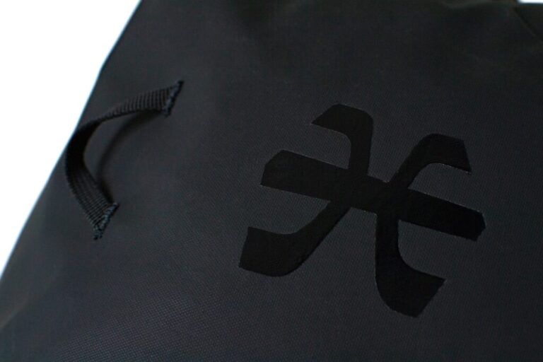 NEO - Climb black