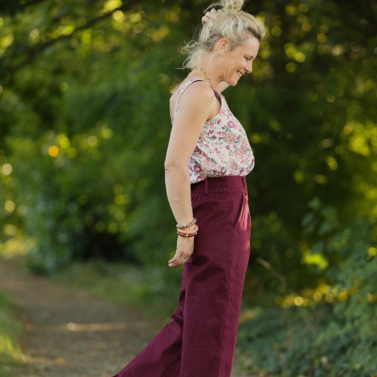 Quintessence - Pantalon Tino - Toile de coton bordeaux – 3XL