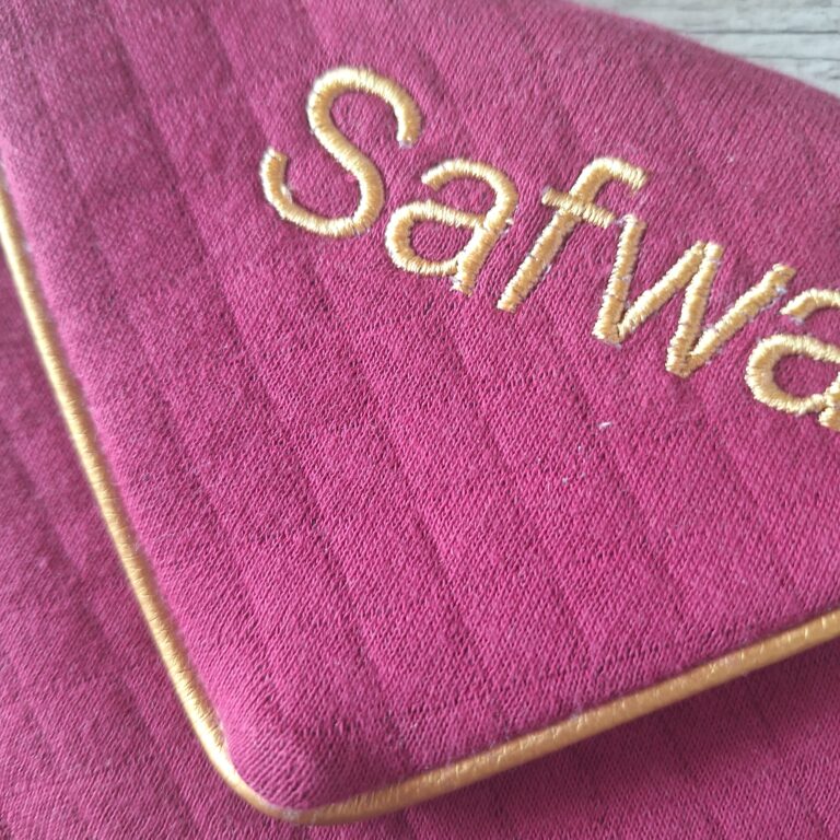 La Fabrique A DeDeuh - Pochette personnalisée brodée – Cadeau Fête des Mères – 25x18cm