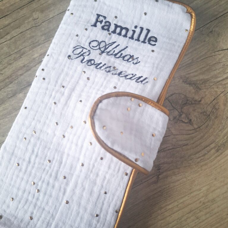 La Fabrique A DeDeuh - Protège Livret de Famille personnalisé en tissu Gaze de coton a poids doré - Couleur au choix