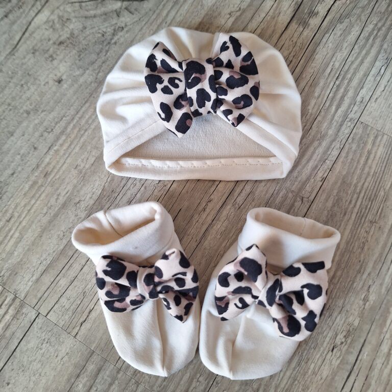 moufles et chaussons fait main – Turban+moufles+chaussons