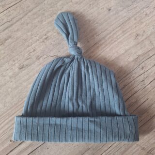 Bonnet côtelé en jersey extensible par la marque La Fabrique À DeDeuh La Fabrique À DeDeuh - Bonnet côtelé en jersey extensible
