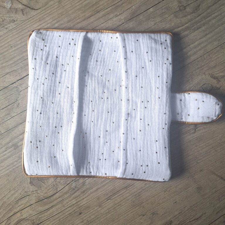 La Fabrique A DeDeuh - Protège Livret de Famille personnalisé en tissu Gaze de coton a poids doré - Couleur au choix