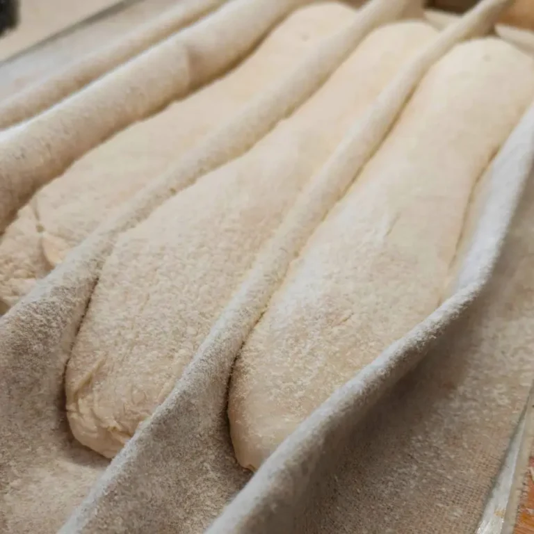 Les extra-ordinaires - LA TOILE À BAGUETTES