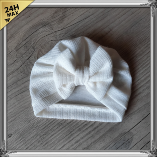Turban nœud blanc cassé maille mi-saison – 0/3 mois – Expédié sous 24h par la marque La Fabrique À DeDeuh La Fabrique À DeDeuh - Turban nœud blanc cassé maille mi-saison – 0/3 mois – Expédié sous 24h