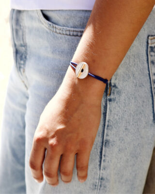 Bracelet le T – 10 centimes or – Majorelle par la marque LE SOU FRANÇAIS LE SOU FRANÇAIS - Bracelet le T – 10 centimes or – Majorelle