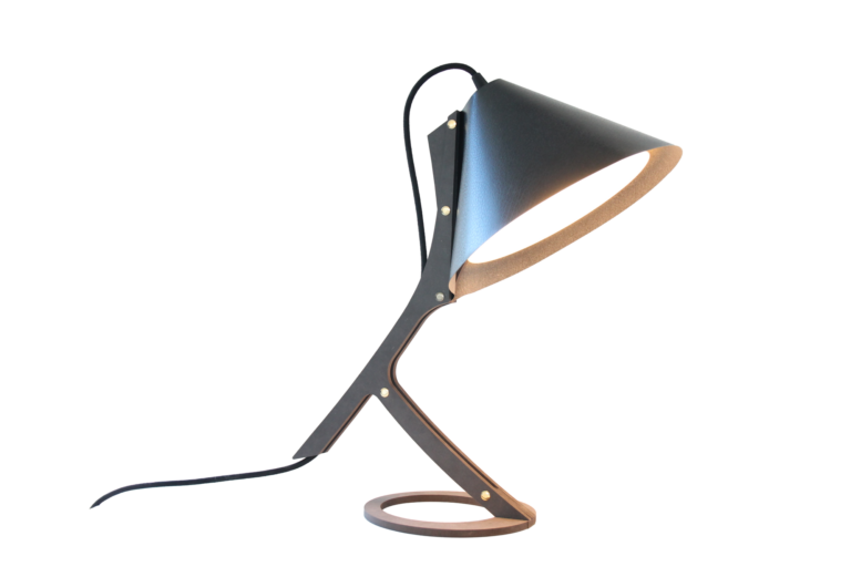 01 de deco lampes camif noir cuir a completer n 10039453 CAMIF SIGNATURE - Lampe à poser Silence cuir noir