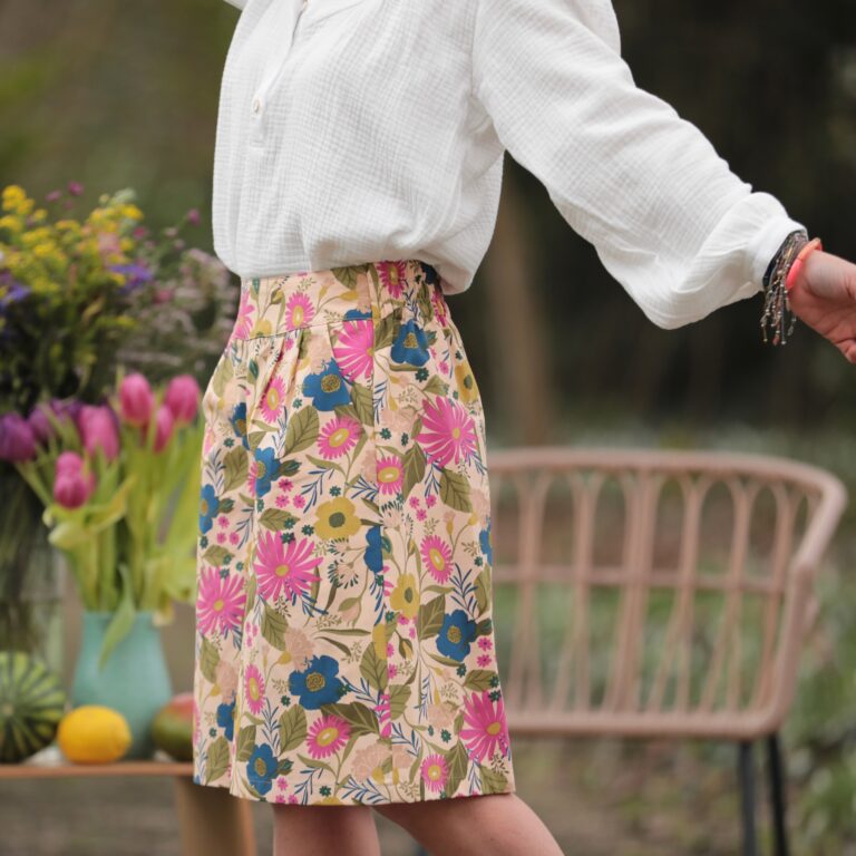 Quintessence - Bermuda Eline - Toile de coton Jardin éclatant – XXL