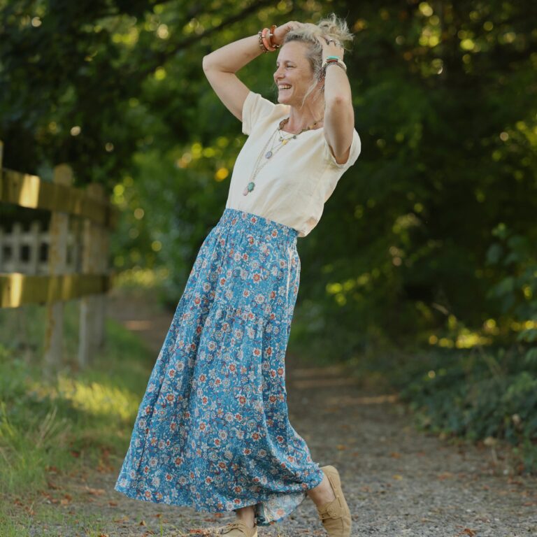 Meta SS25 - Jupe Sarah - viscose bouquet turquoise – XXXL