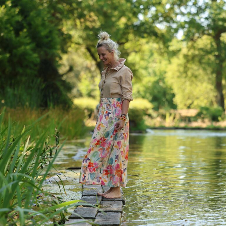 Quintessence - Jupe Tao — Viscose imprimée Jardin d’aquarelle – XXXL