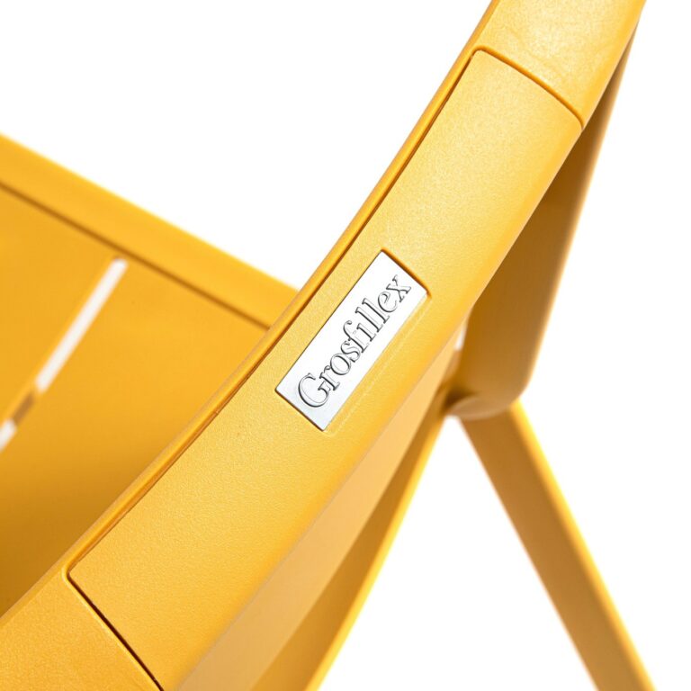 Grosfillex B2C - Chaise extérieur Recyclée Cannes – Vert tender