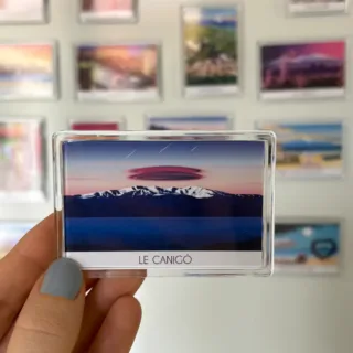 Magnet Canigou nuage par la marque Foliove Foliove - Magnet Canigou nuage
