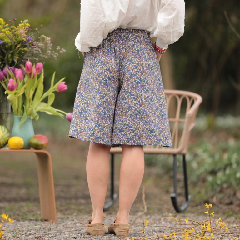 Quintessence - Bermuda Eline - coton Champs de violettes – XXL