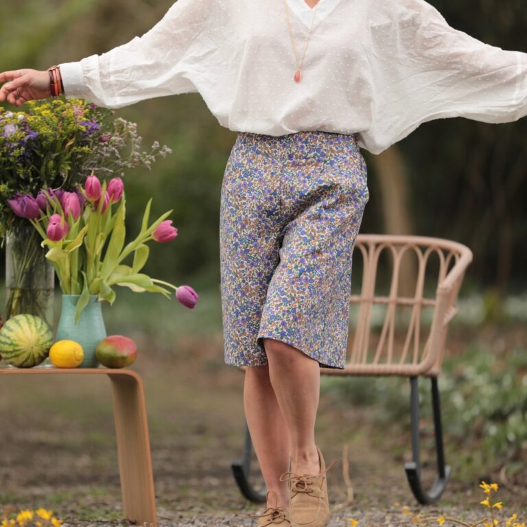 Quintessence - Bermuda Eline - coton Champs de violettes – XXL