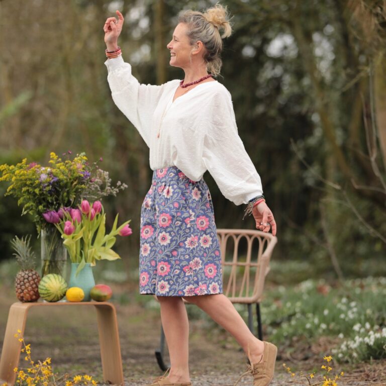 Quintessence - Bermuda Eline - Toile de coton Fleurs de Bali – XXL