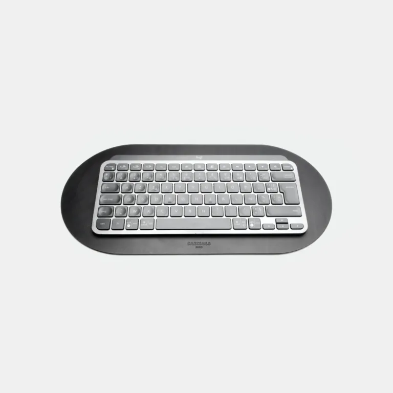 Darksails - Tapis de clavier en cuir noir