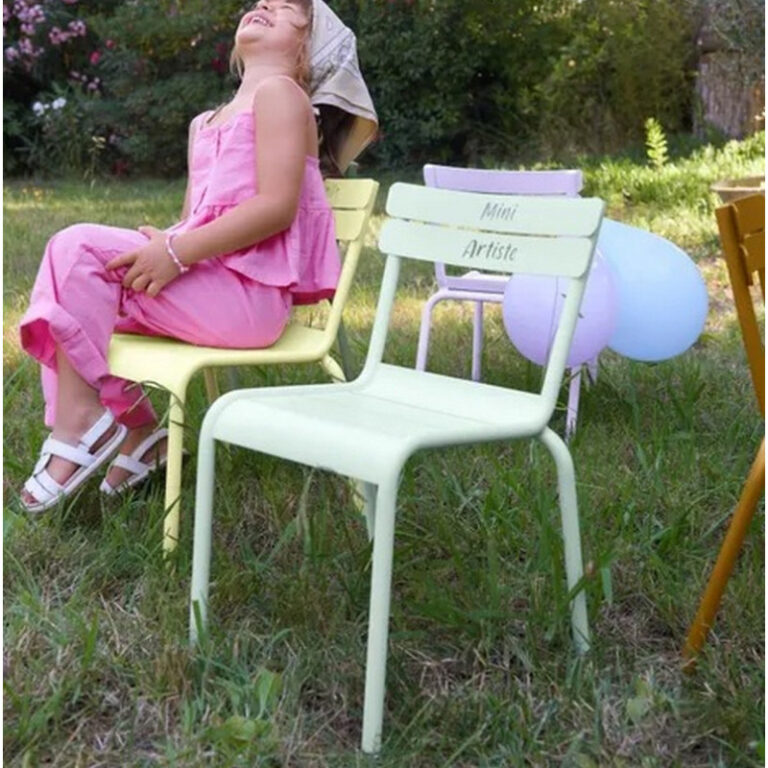 FERMOB - Chaise pour enfant mini artiste FERMOB Luxembourg Kid en métal - 7 coloris