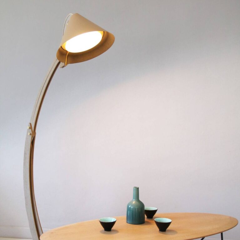 CAMIF SIGNATURE - Lampadaire réglable Silence cuir beige