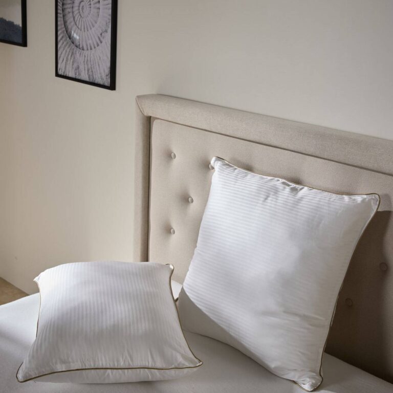 COSI PAR CAMIF - Oreiller coton satin déhoussable Léonore