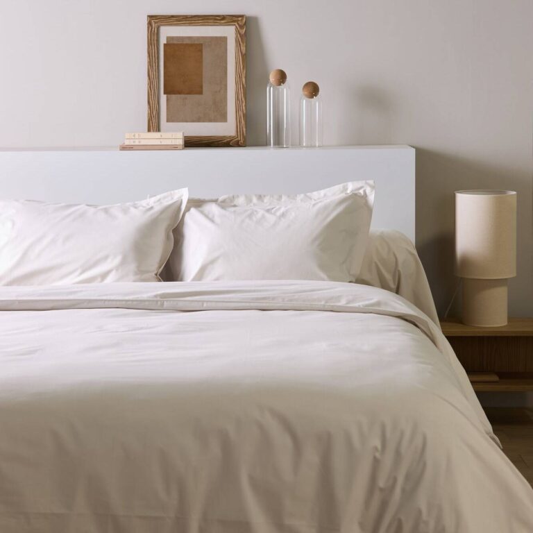 crop1333x1333@0x532 CAMIF SIGNATURE - Drap housse literie de relaxation percale bio Elise