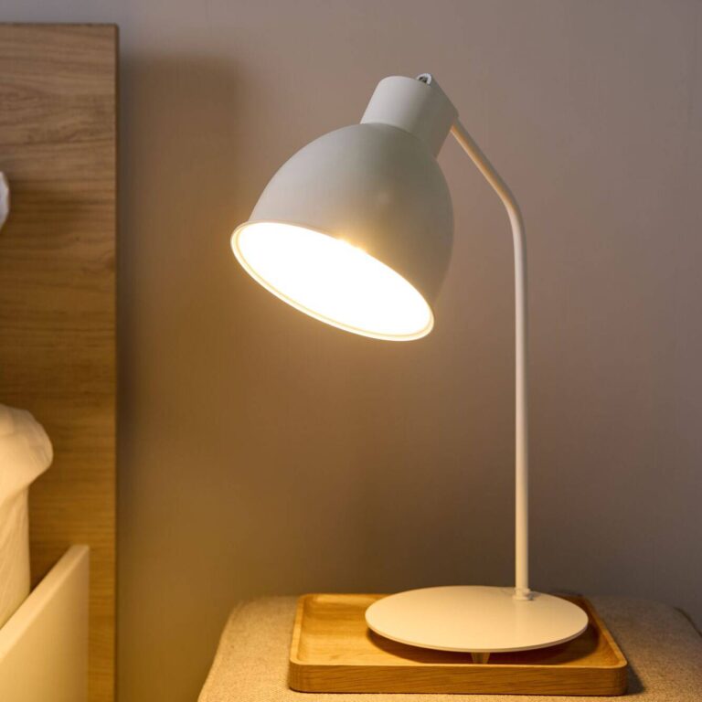ESSENTIELS PAR CAMIF - Lampe à poser Stan - Aluminor