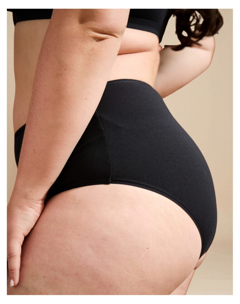 Maison Lemahieu - Culotte taille haute en Coton BIO - Noir – 2XL