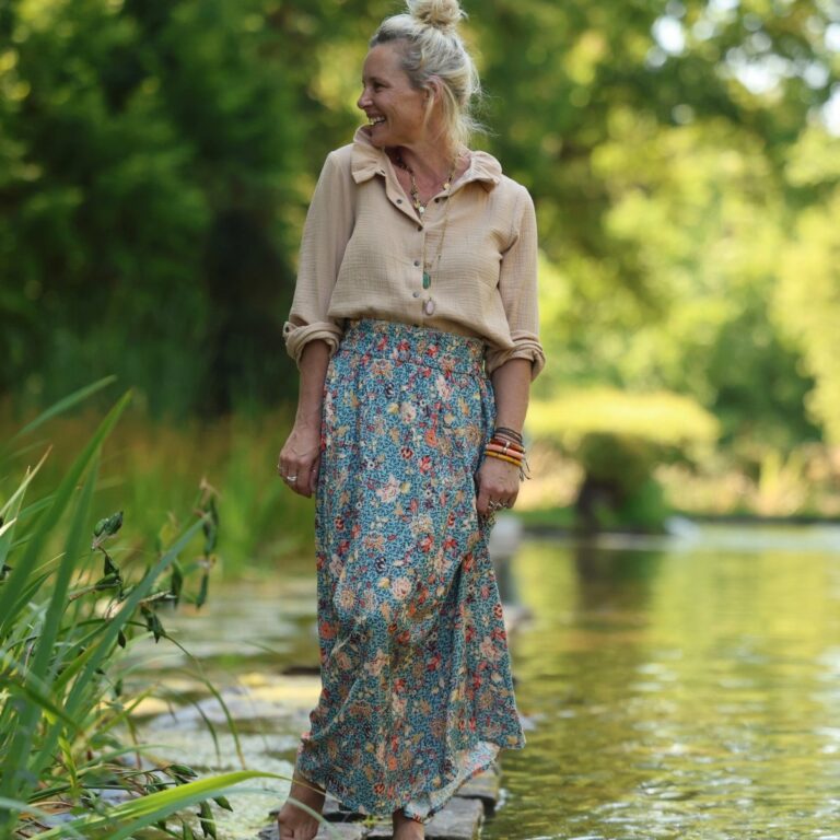 Quintessence - Jupe Tao — Viscose imprimé Prairie d’azur – XXL