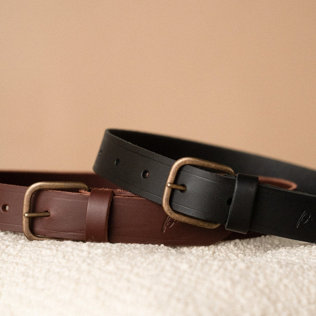 la ceinture en 100 cuir francais chene 2 Le T-Shirt Propre - La ceinture en cuir français – Noir / XL
