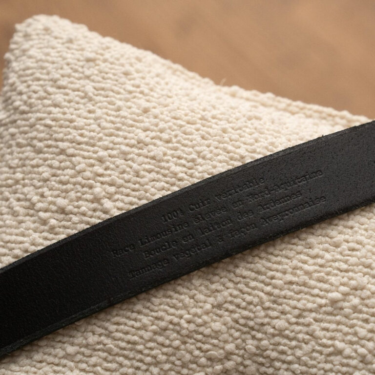 Le T-Shirt Propre - La ceinture en cuir français – Noir / XL