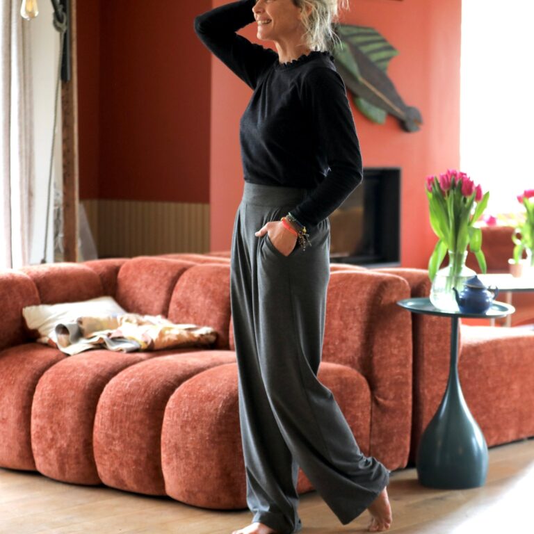 Meta SS25 - Le Pantalon Cocoon Louis — jersey gris chiné – L