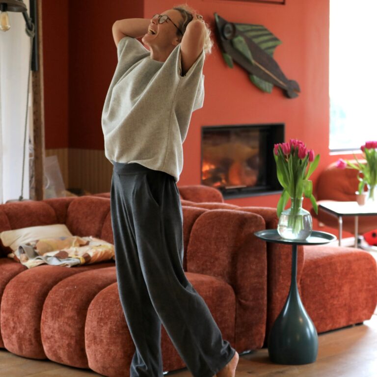 Meta SS25 - Le Pantalon Cocoon Louis — pilou-pilou gris – XXL