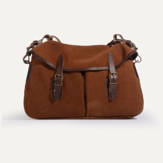 Musette du Pêcheur M / Cuir Velours – Brun fauve par la marque Bleu de Chauffe Bleu de Chauffe - Musette du Pêcheur M / Cuir Velours – Brun fauve