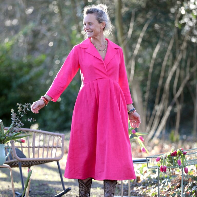 QUINTESSENCE - Robe Hazel- Lin fuchsia – XXL