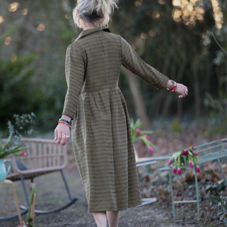 QUINTESSENCE - Robe Hazel- Lyocell texturé kaki – XXL