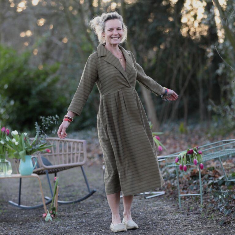 QUINTESSENCE - Robe Hazel- Lyocell texturé kaki – XXL