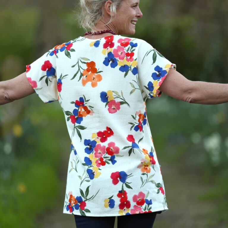 Quintessence - Tunique Elise - Armuré de coton fleuri Aquarelle – XXXL