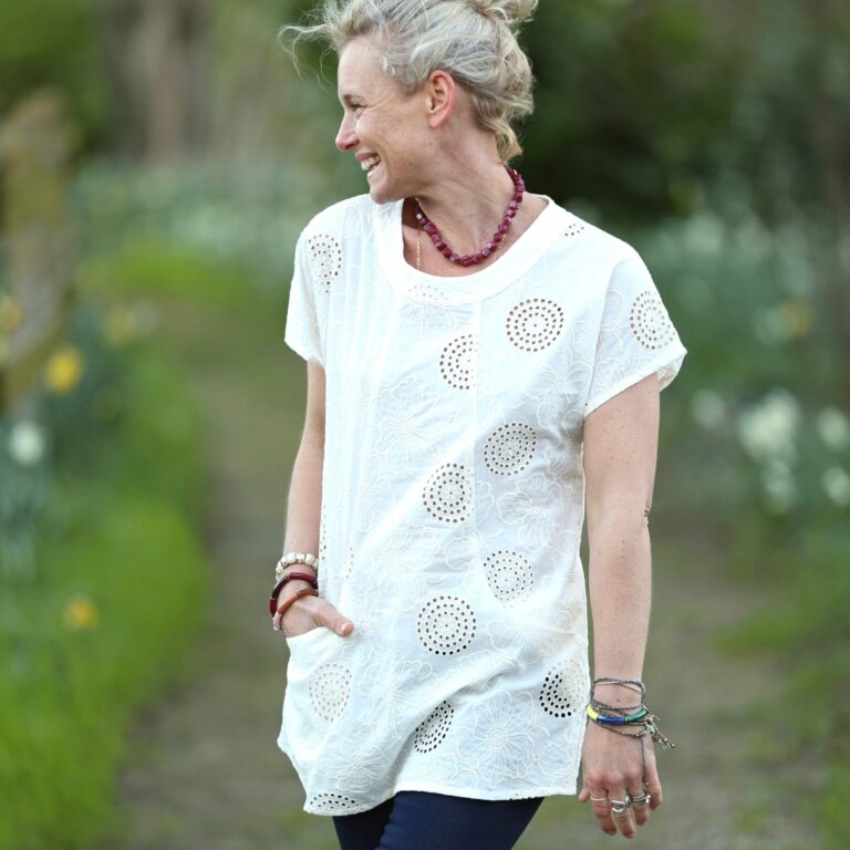 Quintessence - Tunique Elise – Broderie Fleurs de Crème – L
