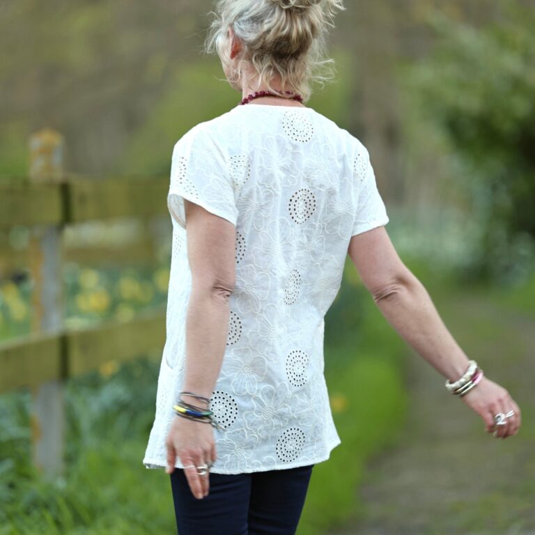 Quintessence - Tunique Elise – Broderie Fleurs de Crème – L