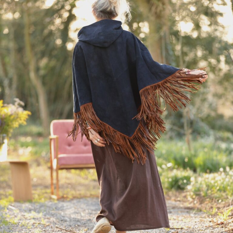 Meta SS25 - Veste Atlas - Cuir suédé chocolat et bleu marine – Taille unique