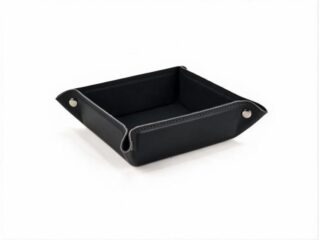 Vide poche carré en cuir noir – VP502 par la marque LAVOISIER Maroquinier LAVOISIER Maroquinier - Vide poche carré en cuir noir – VP502