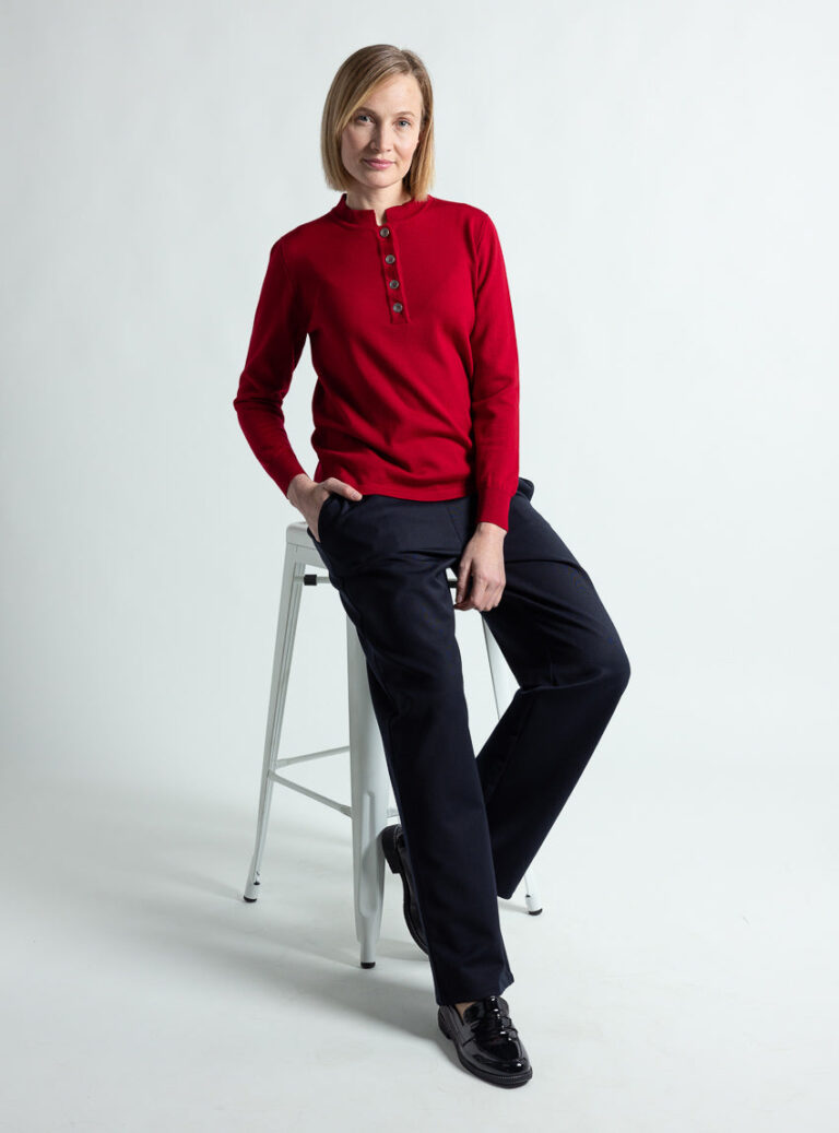 Maison Solfin - Pull femme col montant laine mérinos rouge foncé – 52