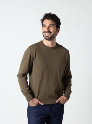 Pull col rond homme en laine merinos vert jonc par la marque MAISON SOLFIN MAISON SOLFIN - Pull col rond homme en laine merinos vert jonc