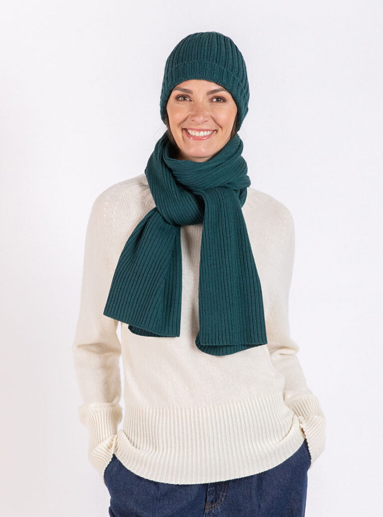 Maison Solfin - Bonnet femme en laine mérinos vert nuit – U