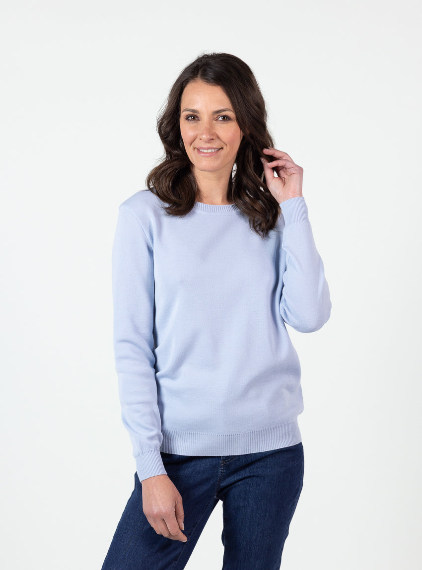 7451 bleu ciel leger 5 Maison Solfin - Pull femme encolure ronde laine mérinos bleu ciel léger – 50