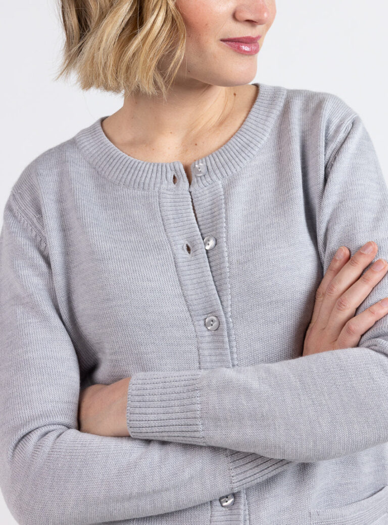 Maison Solfin - Cardigan femme col rond en laine mérinos gris givre – 50