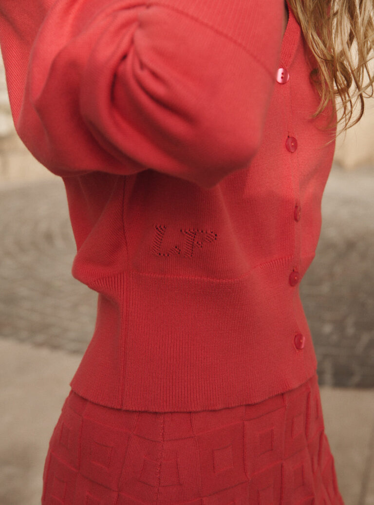 LAFRANÇAISE Mailles in France - Gilet col V rose Bertille – L