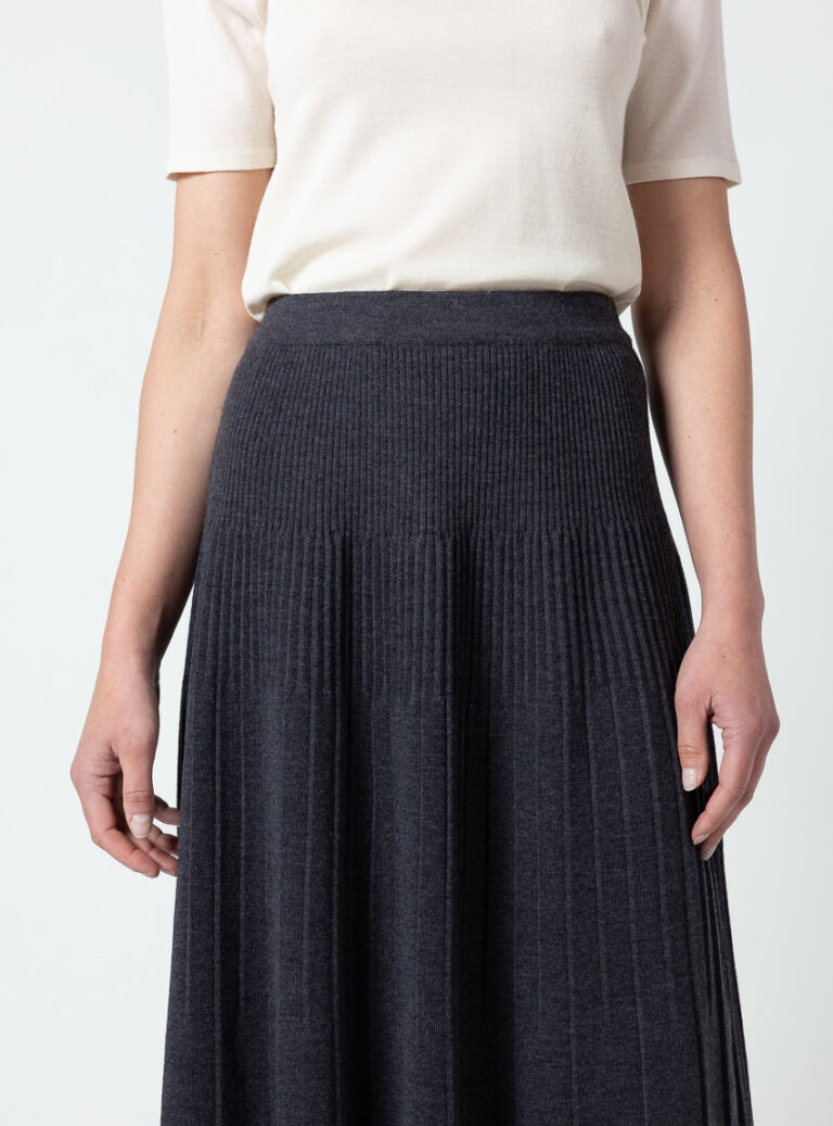 Maison Solfin - Jupe plissée femme gris anthracite – 4