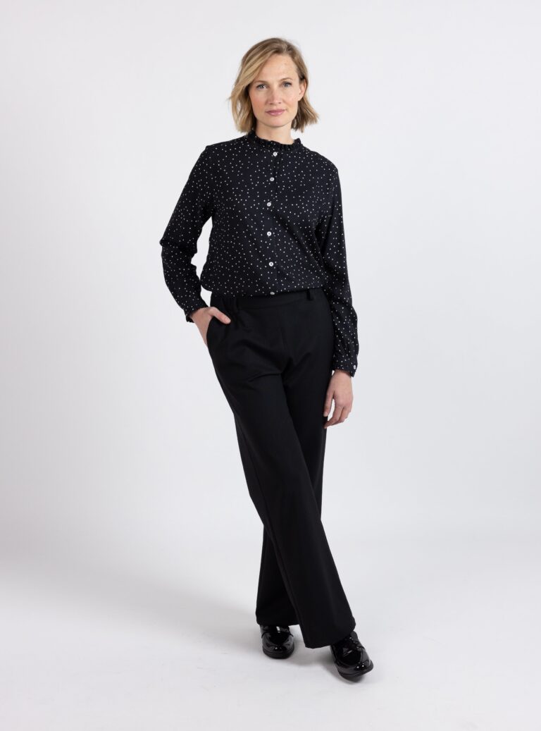 Maison Solfin - Chemisier femme noir en viscose avec volants – 52